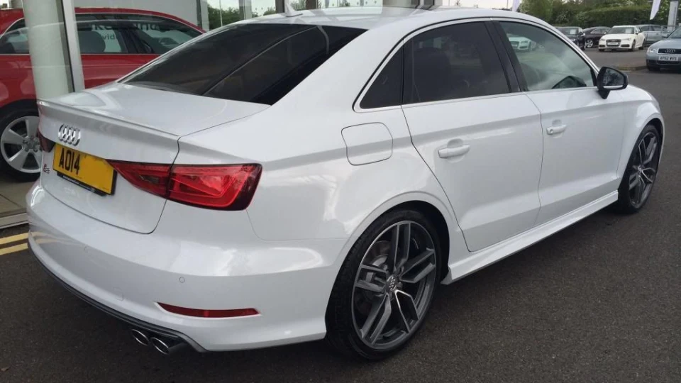 Audi S3 Білка