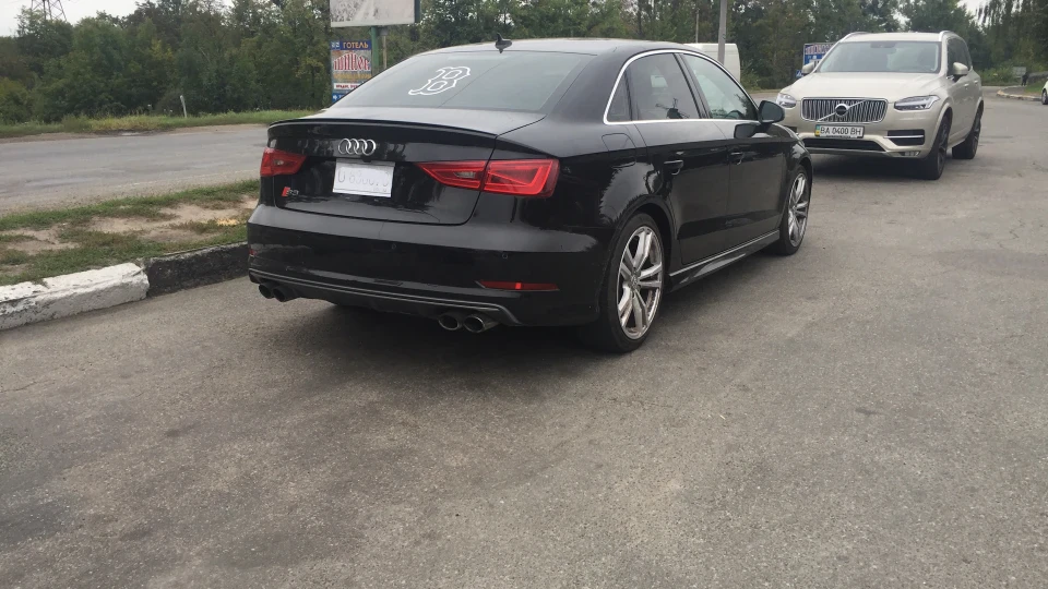 Audi S3 Бадьорий стік. 3