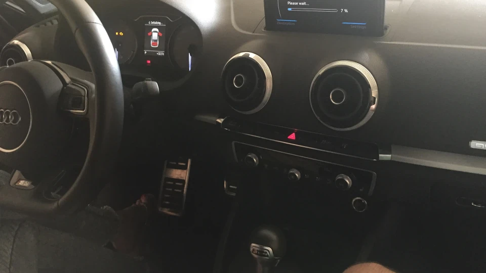 Audi S3 Бадьорий стік. 4
