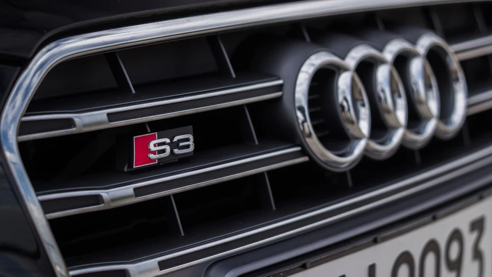 Audi S3 Маленький, злий стрибок! 5