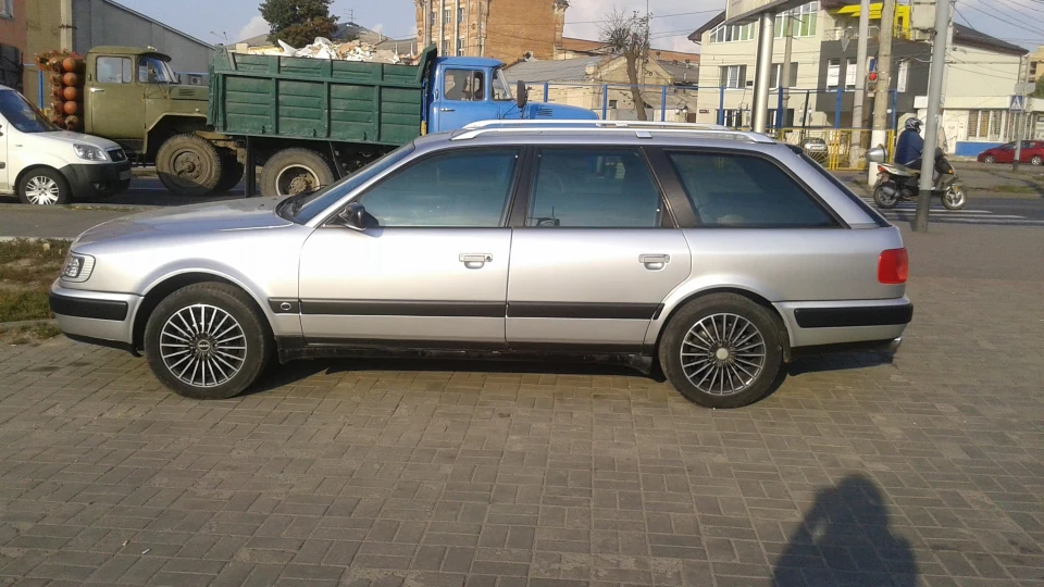 Audi S4 3
