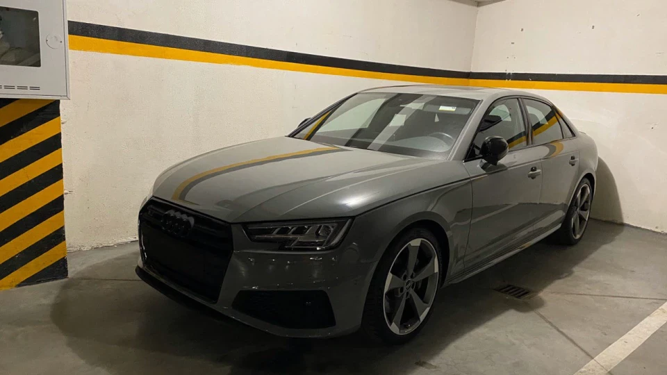 Audi S4
