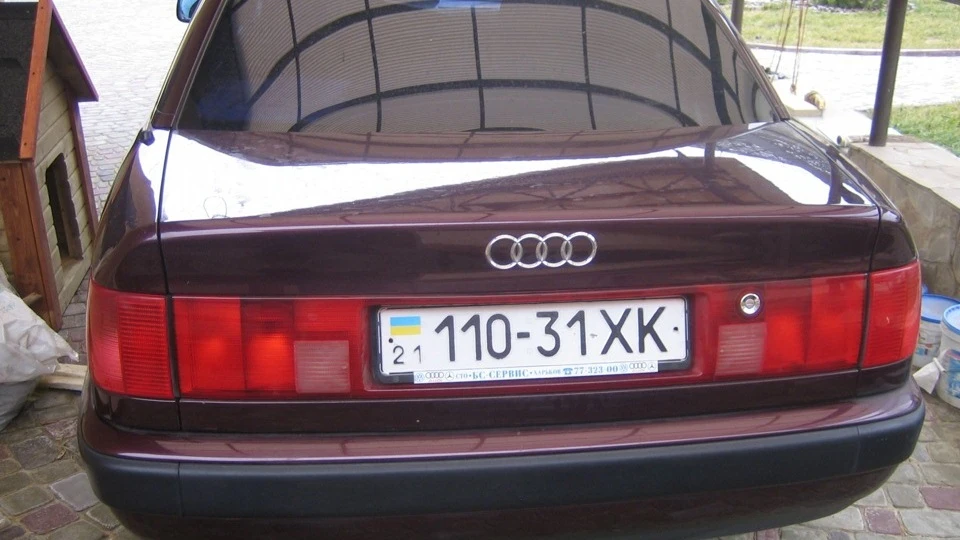 Audi S4 2.2 turbo 2