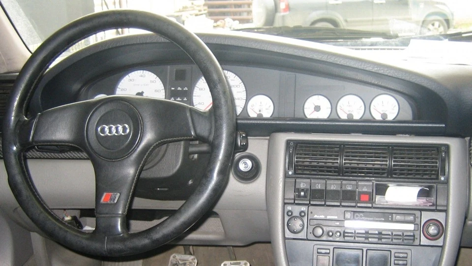 Audi S4 2.2 turbo 3