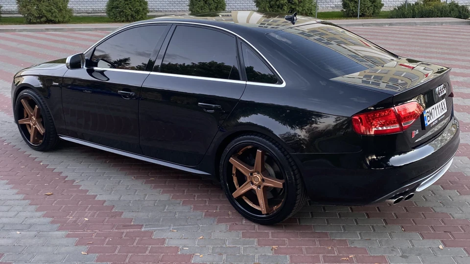 Audi S4 чорна кішка! 2