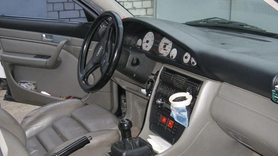 Audi S4 Еско 3
