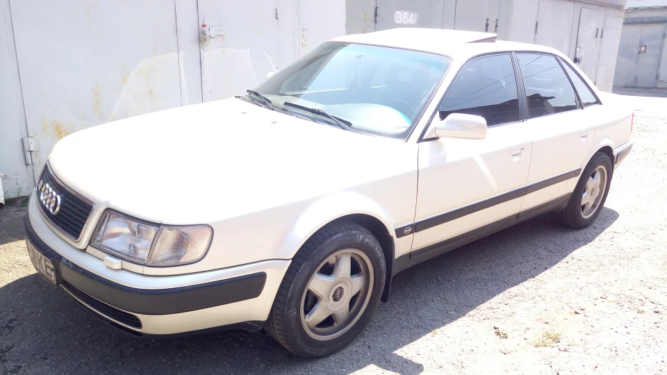 Audi S4 МКПП 3