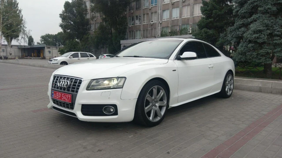 Audi S5 3