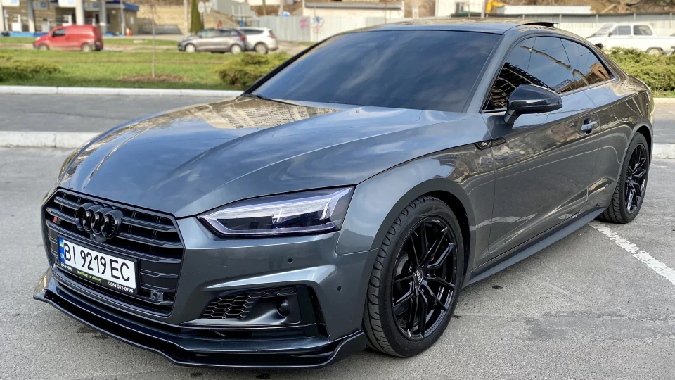 Audi S5