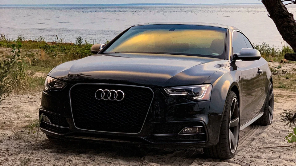 Audi S5 3