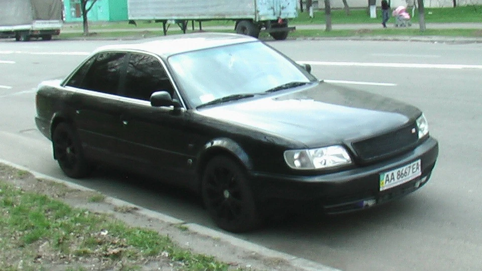 Audi S6 3