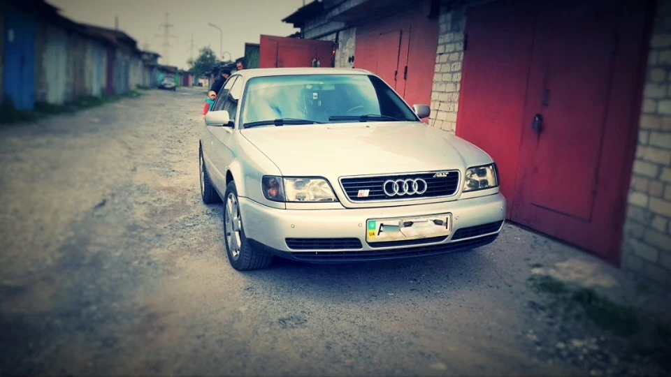 Audi S6 3