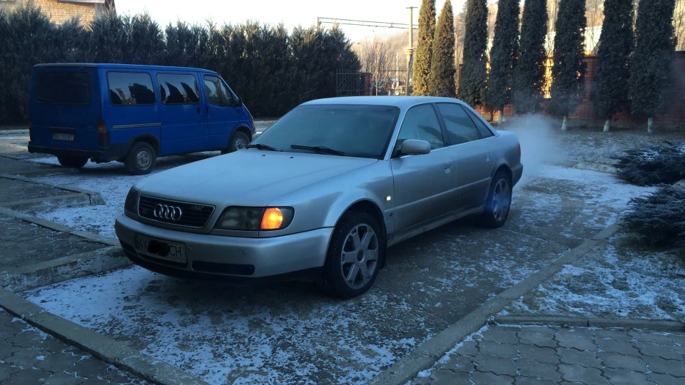 Audi S6 4
