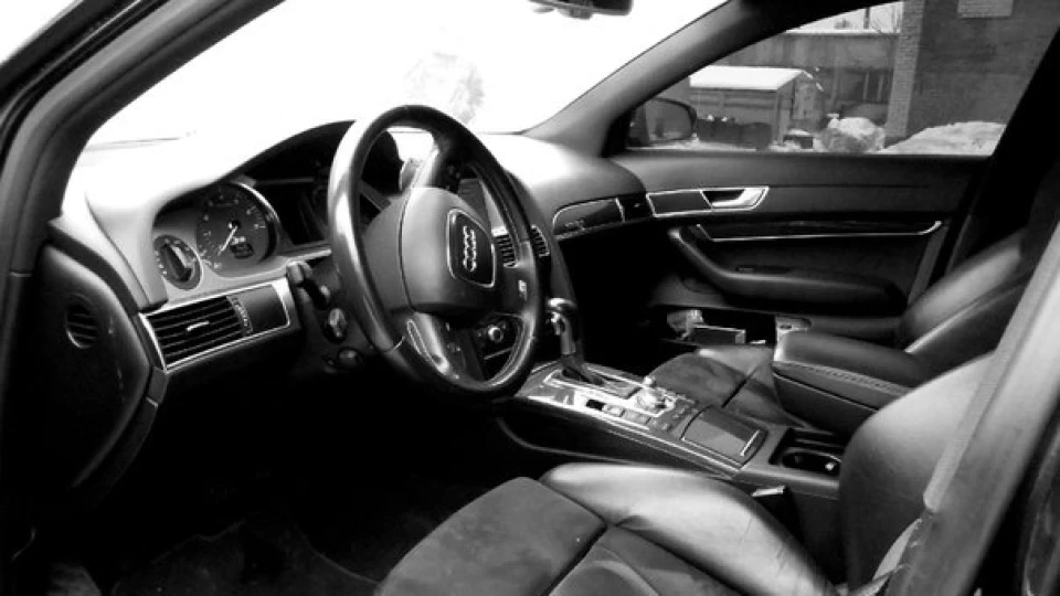 Audi S6 AUDI S6 5.2 5