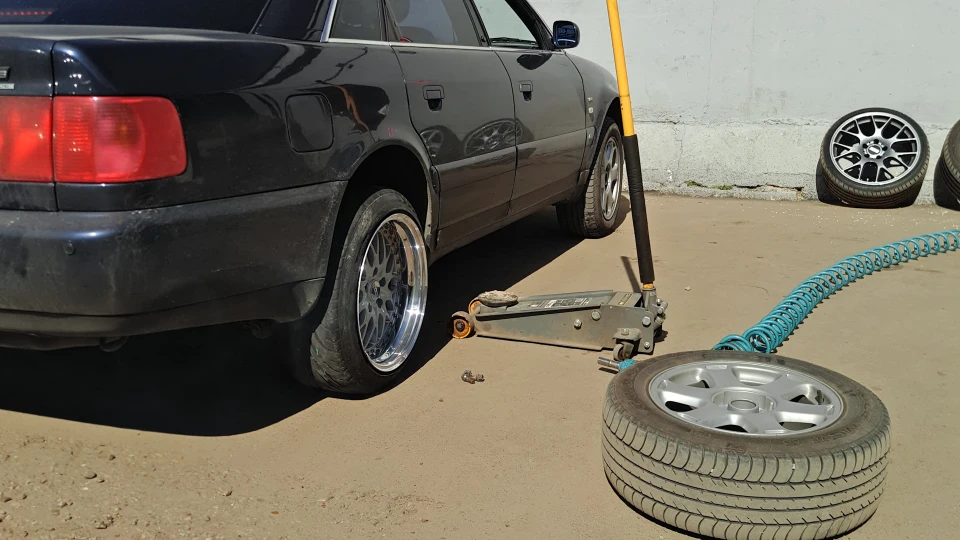 Audi S6 Bitcoin Рись 2