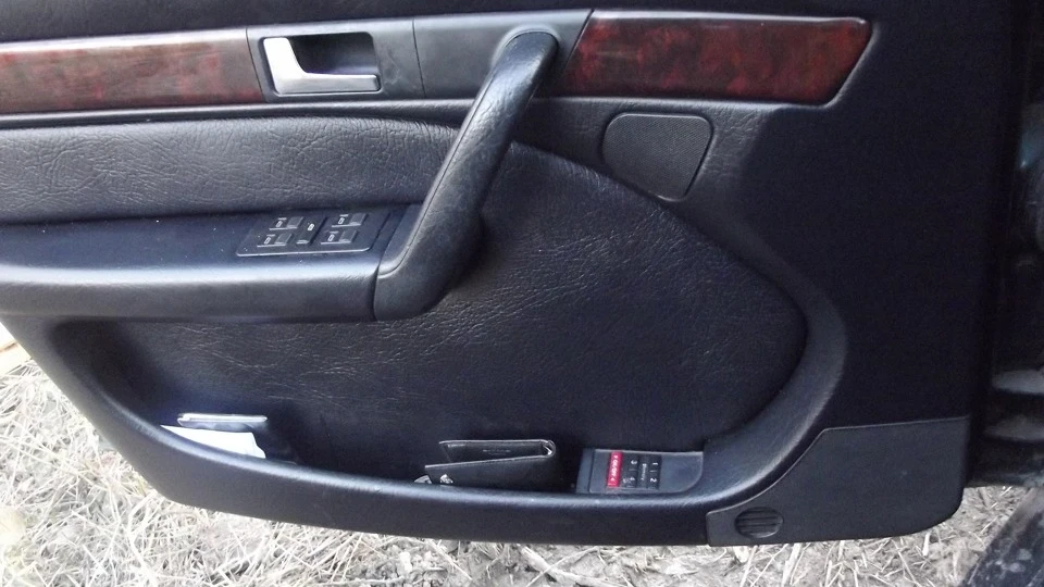 Audi S6 eSo4ka 4.2 3