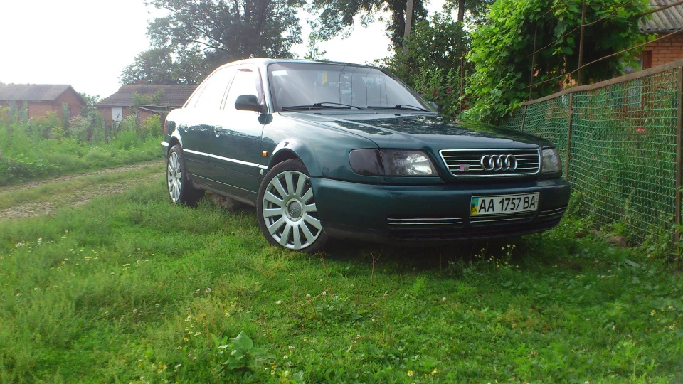 Audi S6 QUATTRO V8 AEC 3
