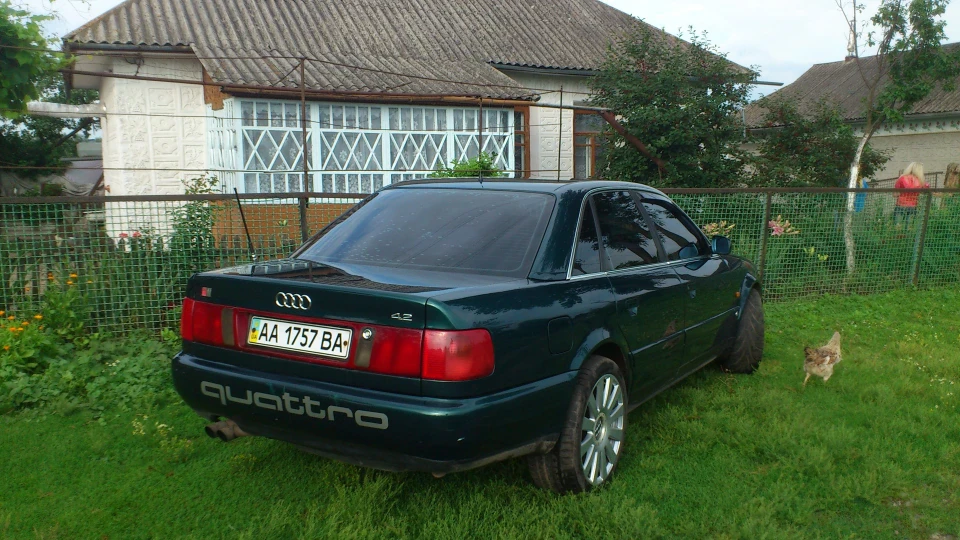 Audi S6 QUATTRO V8 AEC 4