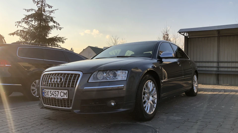 Audi S8 🦎 3