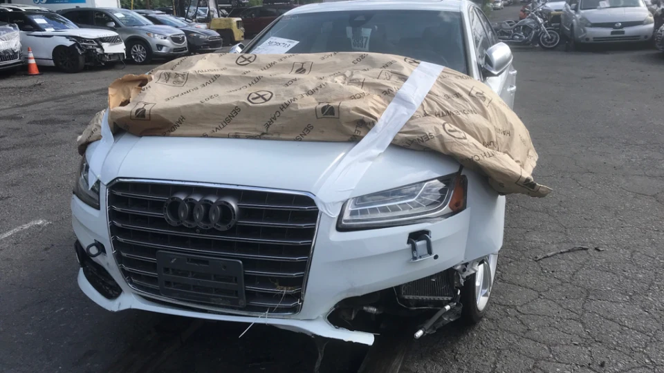 Audi S8 4.0