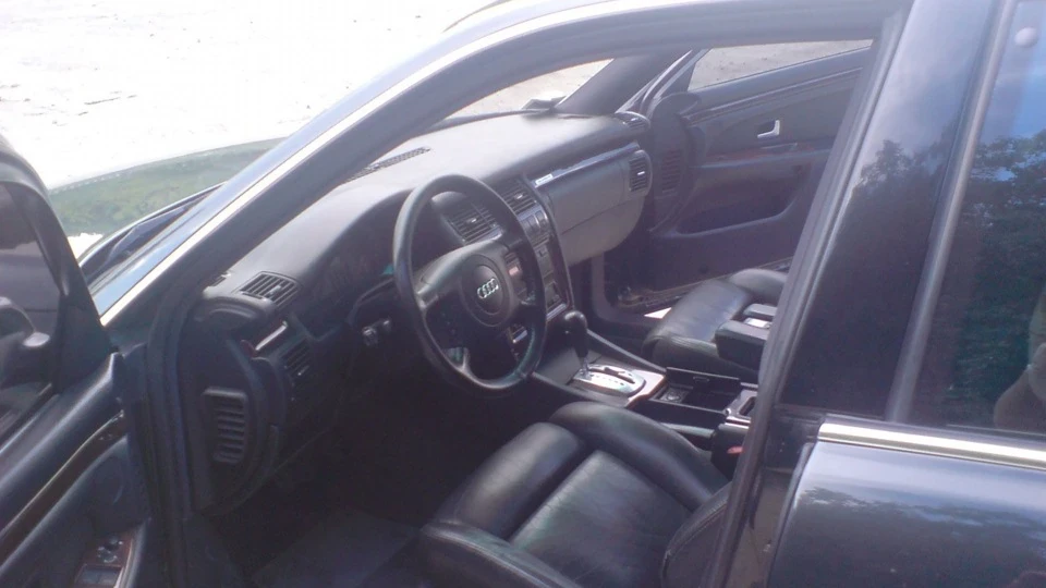 Audi S8 4.2 мрія 4