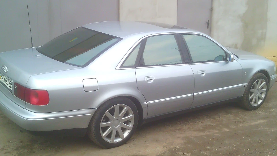 Audi S8 Aluminum dream 2