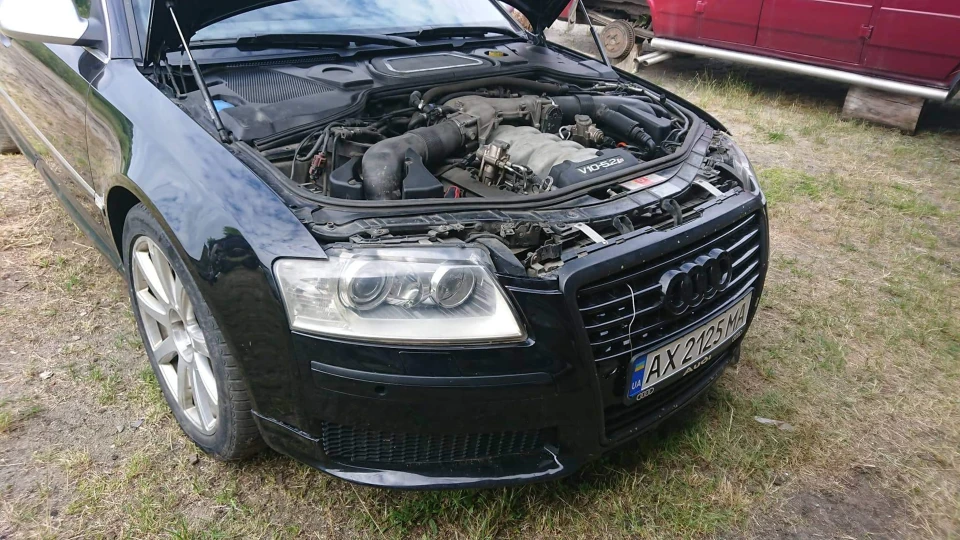 Audi S8 Есочка з v10 під капотом 3