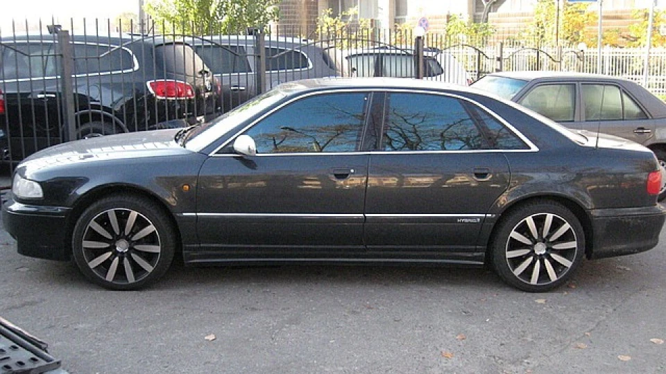 Audi S8 РОНІН