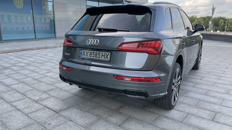 Audi SQ5 3.0t 4