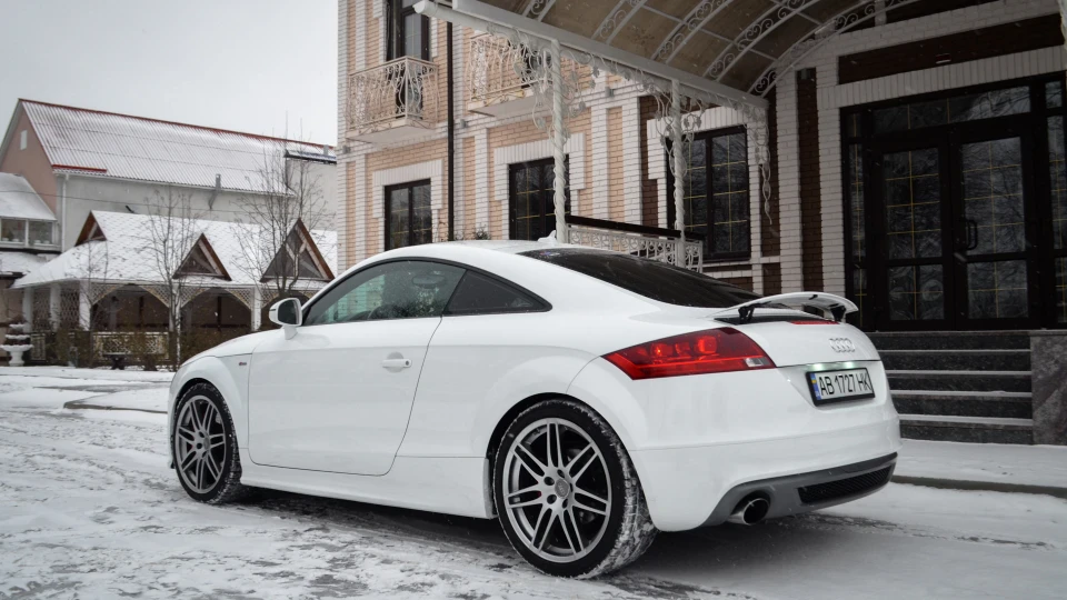 Audi TT 2