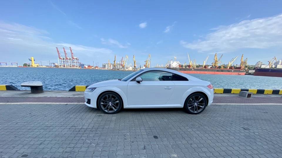 Audi TT 5