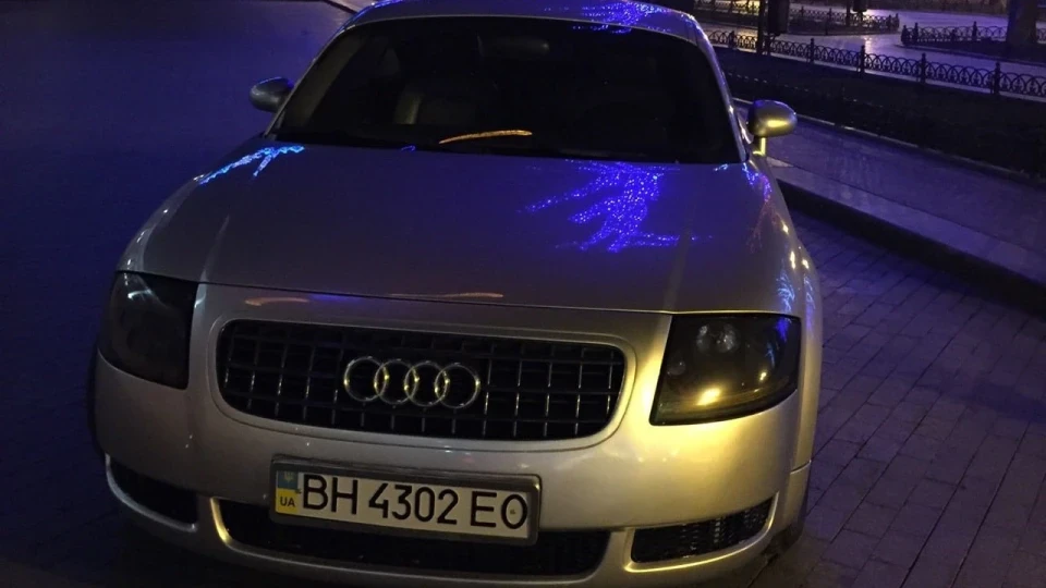 Audi TT 2