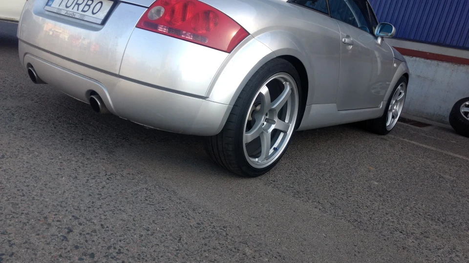 Audi TT 1,8 T guattro 250 hp 2