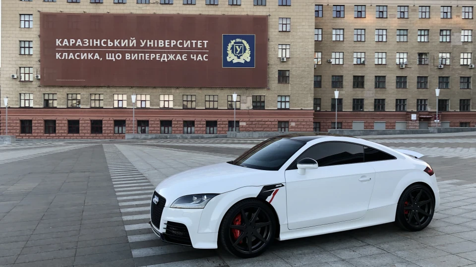 Audi TT 350+ 3