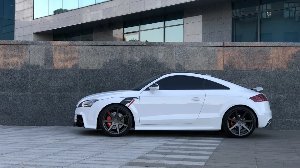 Audi TT 350+ 4
