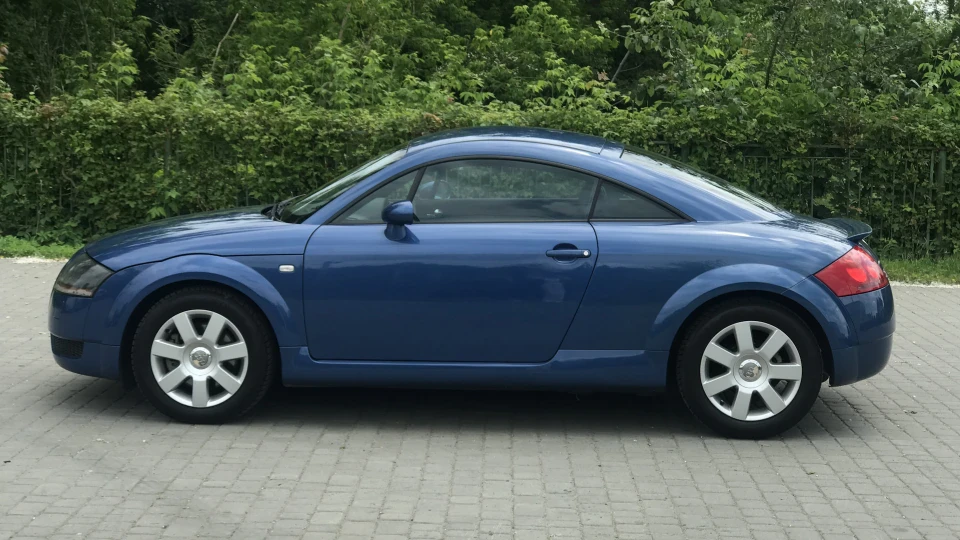 Audi TT Blå dröm 4