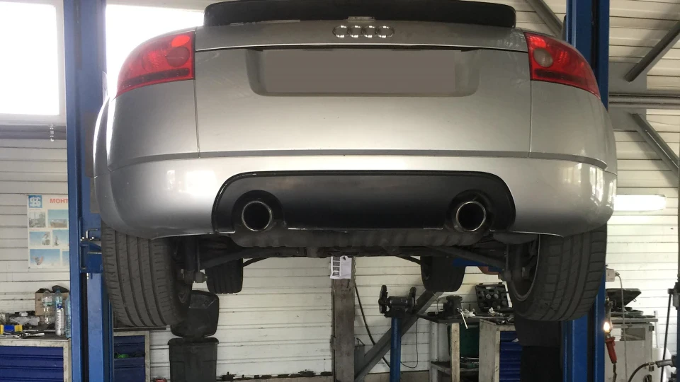 Audi TT quattro. 225 hp 4
