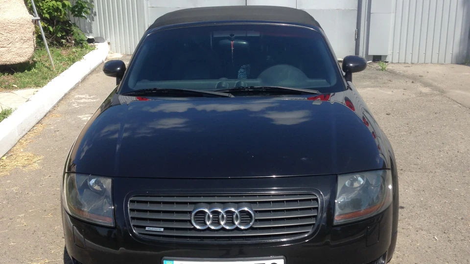 Audi TT Roadster 2
