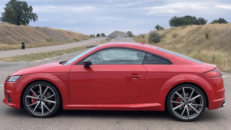 Audi TTS
