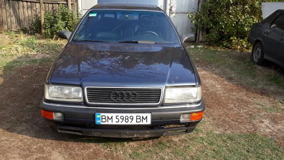 Audi V8 Синя перлина 2