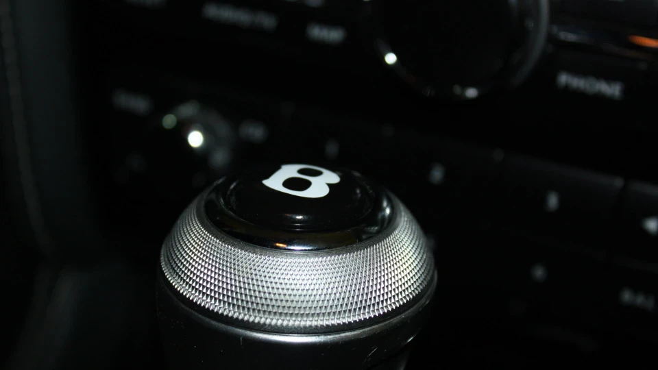 Bentley Continental GT Головний найманець 3