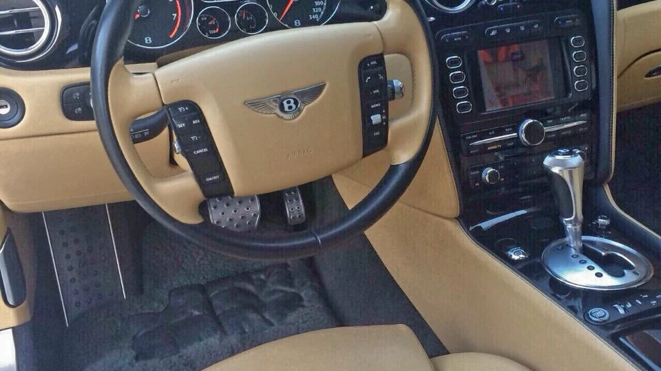 Bentley Continental 2