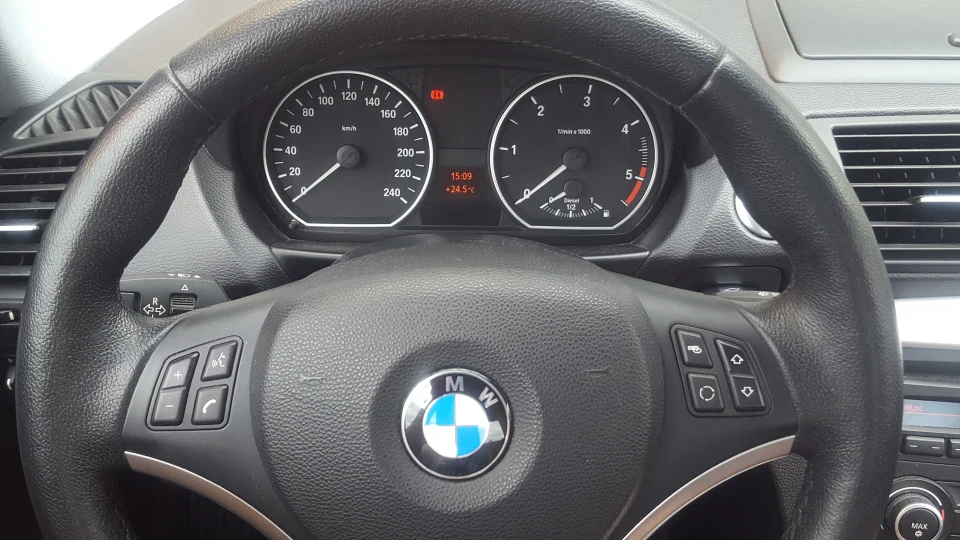 BMW 1 series Coupe 2