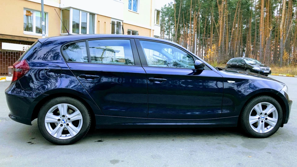BMW 1 series 2