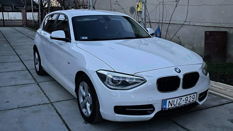 BMW 1 series 2