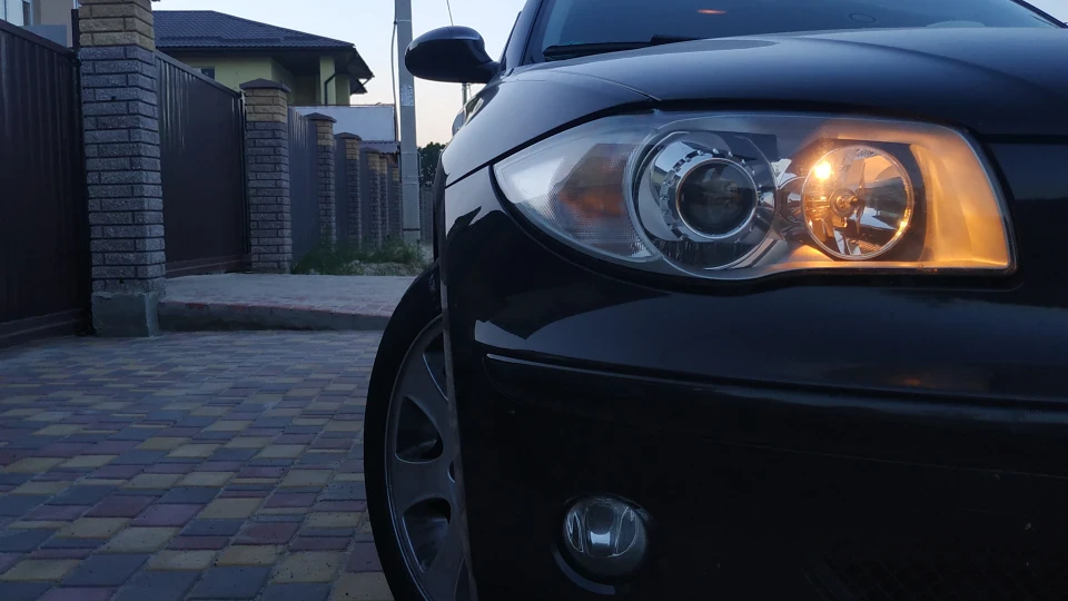 BMW 1 series 3