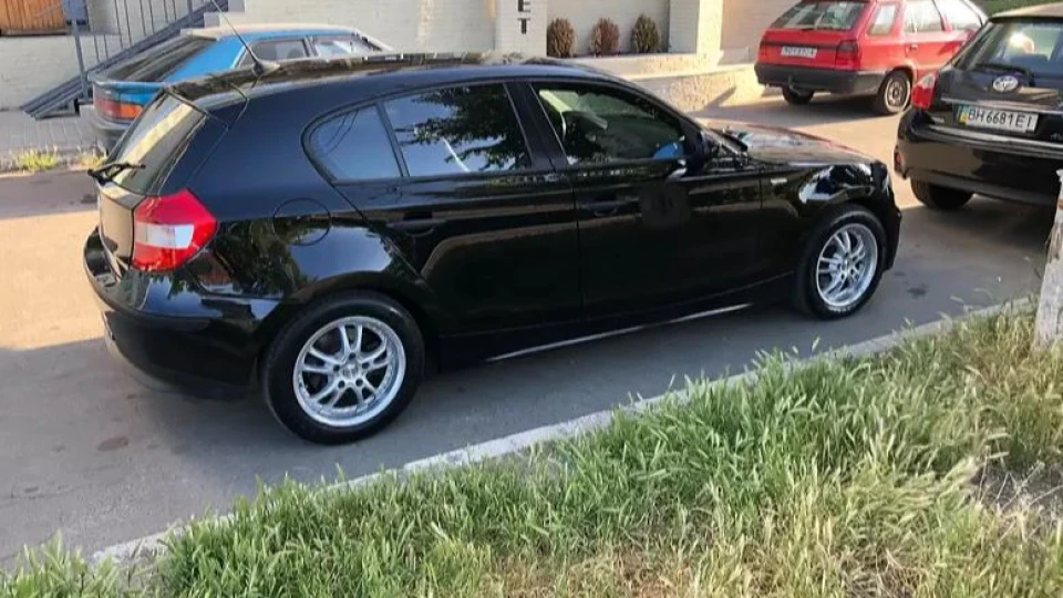 BMW 1 series 3