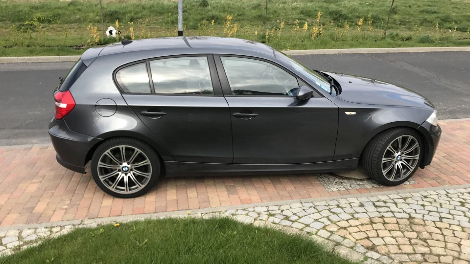 BMW 1 series 120D 4