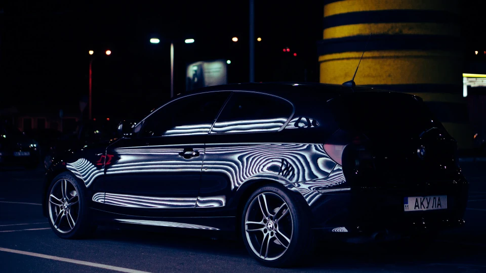 BMW 1 series АКУЛА 2.0 3