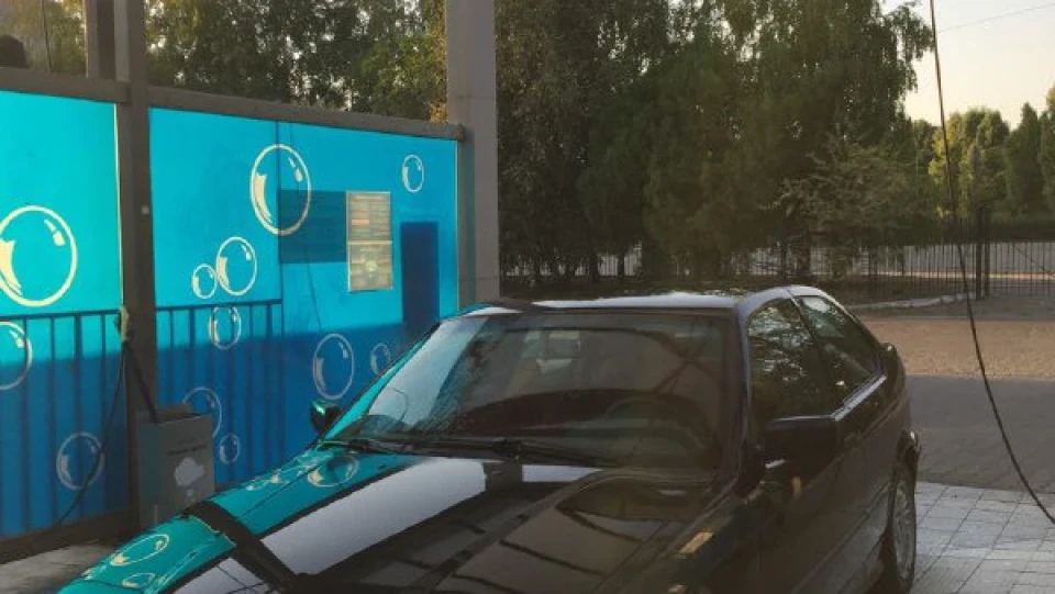 BMW 3 series Compact 1.6 на Червоному салоні 2